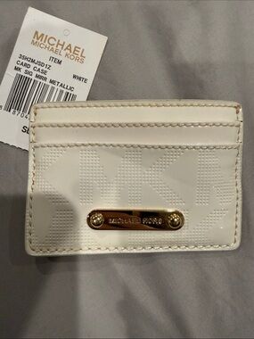 Michael Kors White Patent Card Case with Gold Plate